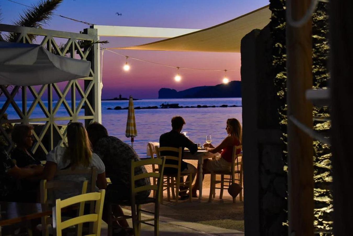 Lido Di Alghero Rooms On The Beach Exterior photo