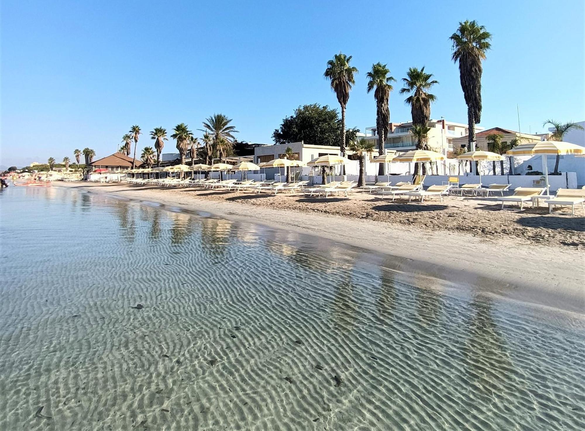 Lido Di Alghero Rooms On The Beach Exterior photo