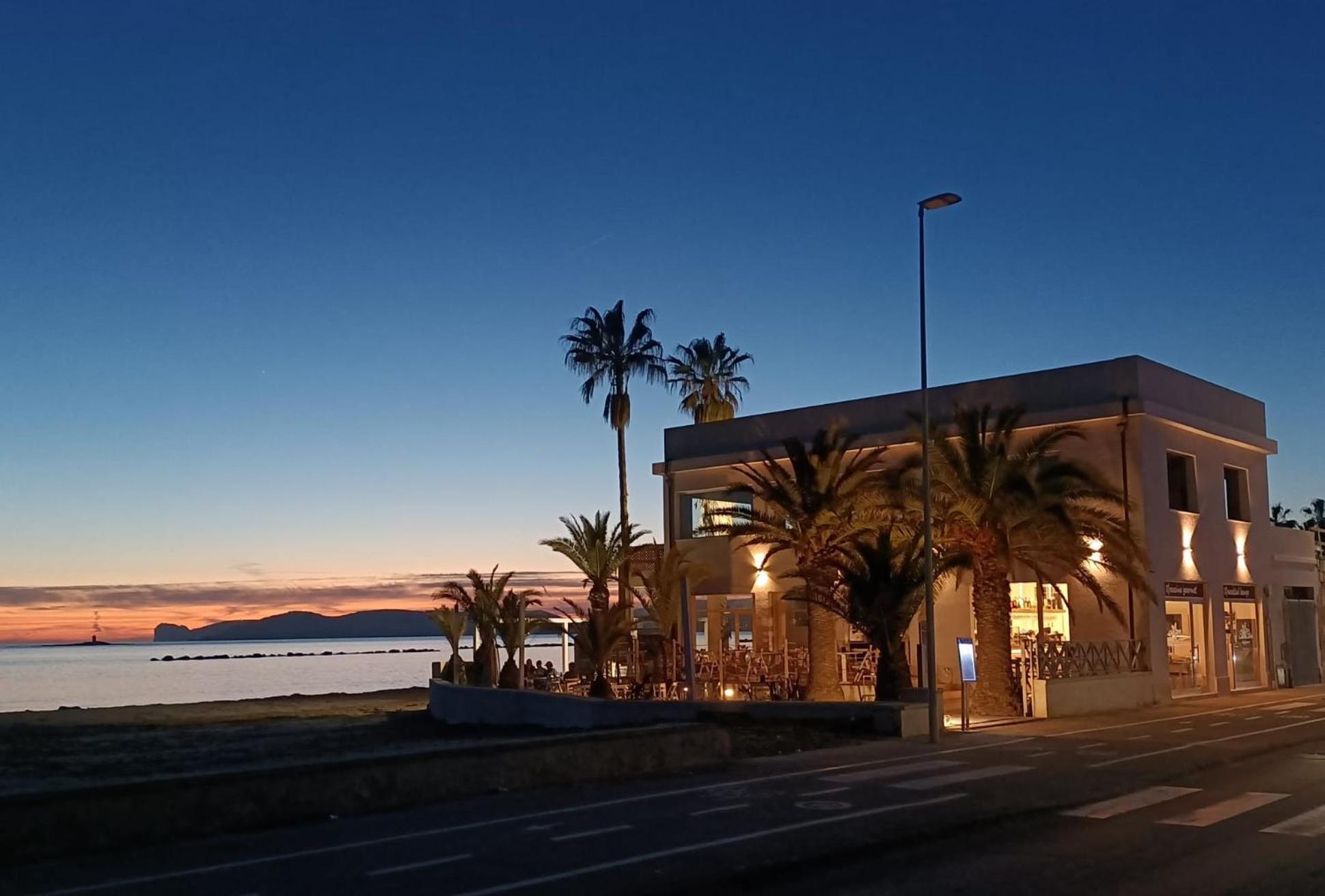 Lido Di Alghero Rooms On The Beach Exterior photo